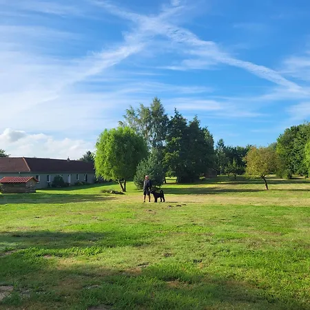 06 Grashuepfer - Hof Wiesengrund דירה
